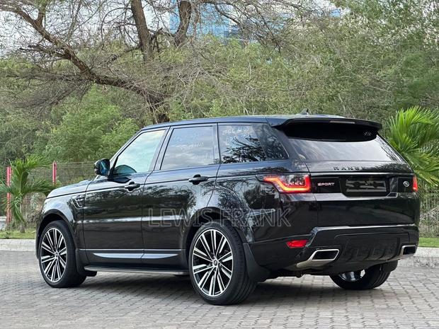 Land Rover Range Rover Sport 2016 Black