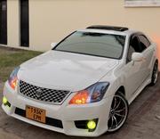 Toyota Crown 2012 White for sale