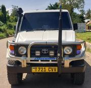 Toyota Land Cruiser 2004 White for sale