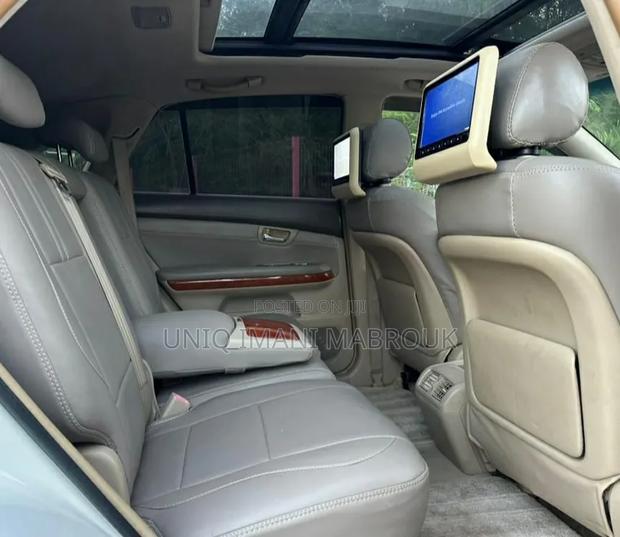 Toyota Harrier 2005 White