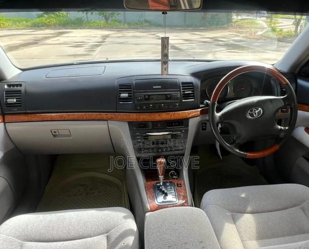 Toyota Mark II 2.0 AWD 2004 Silver