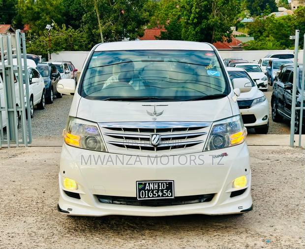 Toyota Alphard 2006 White