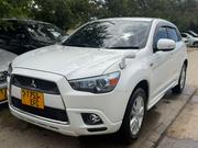 Mitsubishi RVR 2.0 2012 White for sale