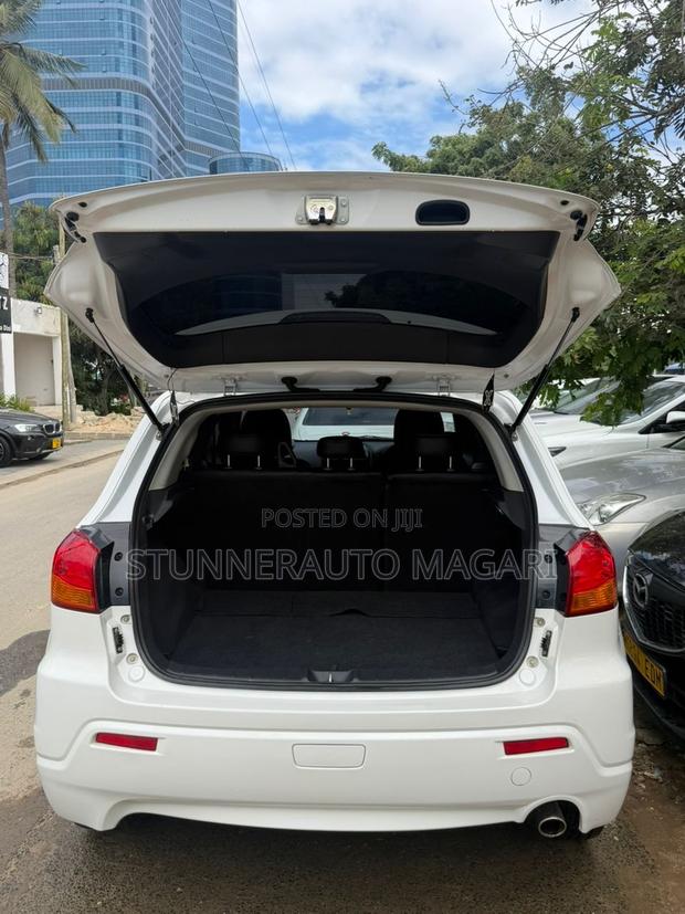 Mitsubishi RVR 2.0 2012 White