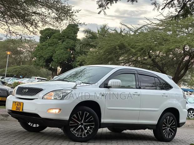 Toyota Harrier 2005 Pearl