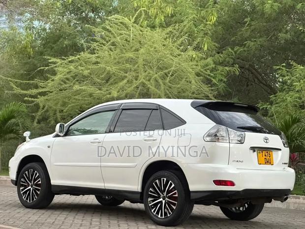 Toyota Harrier 2005 Pearl