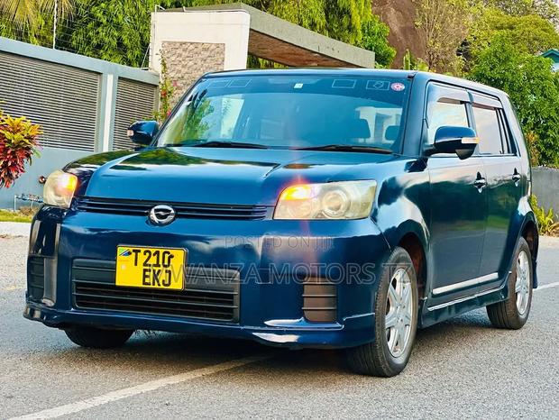 Toyota Corolla Rumion 2009 Blue