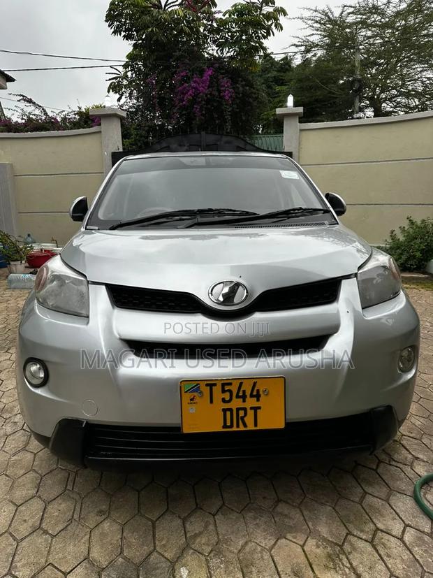 Toyota IST 2008 Silver