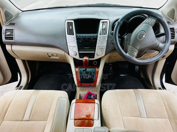 Toyota Harrier 2.2 16V 2003 Black