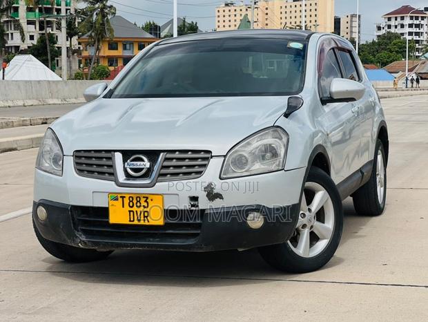 Nissan Dualis 2006 Off white