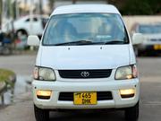 Toyota Noah 2.0 AWD (8 Seater) 2001 White for sale