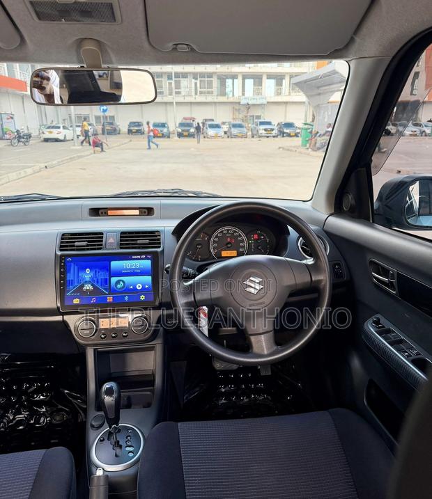 Suzuki Swift 2006 Silver