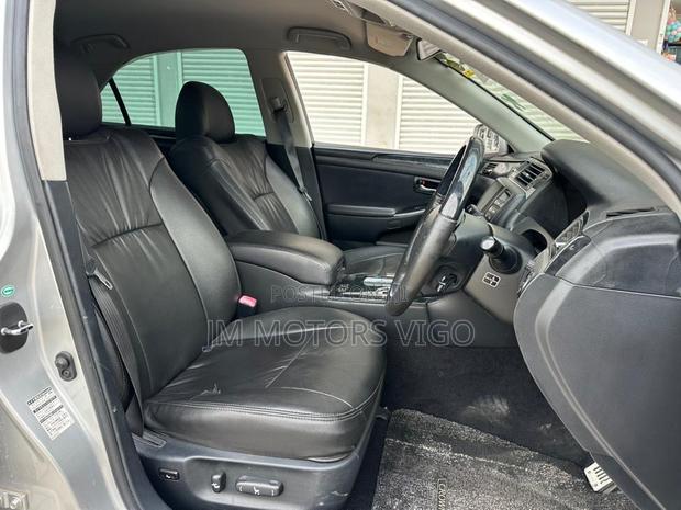 Toyota Crown 2007 Silver