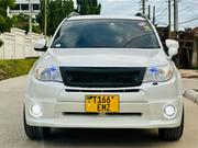 Subaru Forester 2.5XT Limited 2010 White for sale