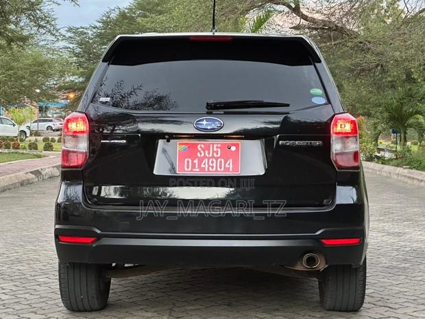 Subaru Forester 2014 Black