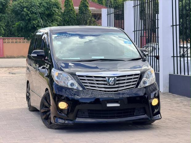 Toyota Alphard 2009 Black