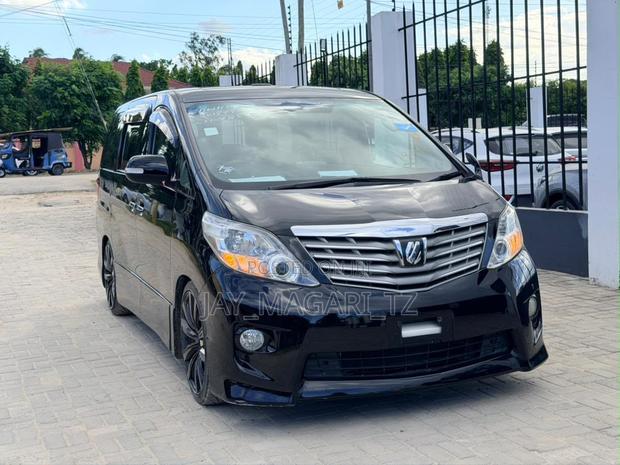 Toyota Alphard 2009 Black