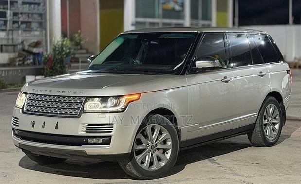 Land Rover Range Rover Vogue 2015 Beige