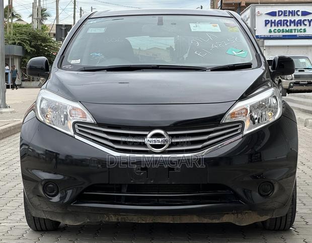 Nissan Note 1.2 Petrol 2012 Black
