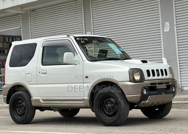 Suzuki Jimny 2001 White