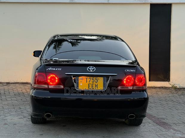 Toyota Crown 2007 Black