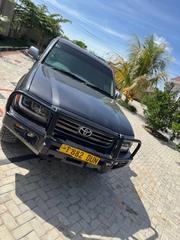 Toyota Land Cruiser 2004 Black for sale