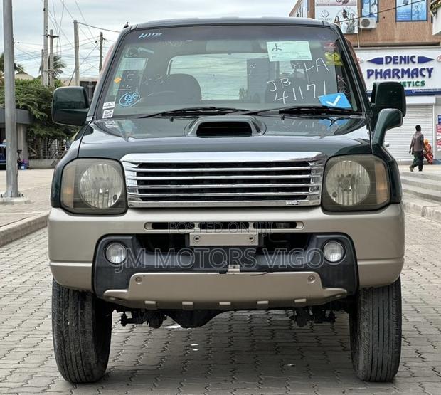 Suzuki Jimny 2001 Black