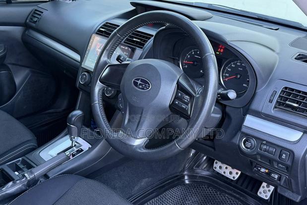 Subaru XV 2012 Silver