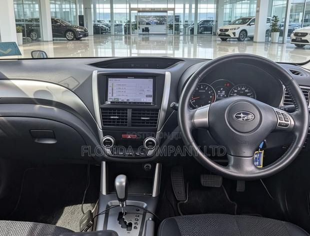 Subaru Forester 2011 Gray