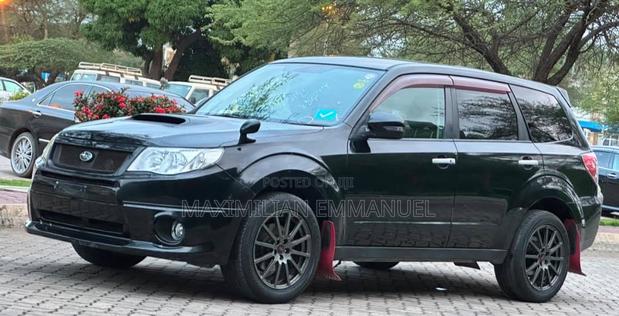 Subaru Forester 2011 Black
