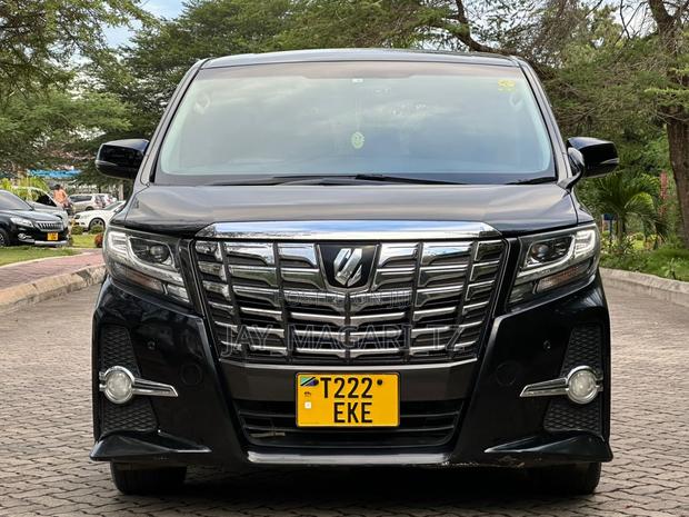 Toyota Alphard 2016 Black