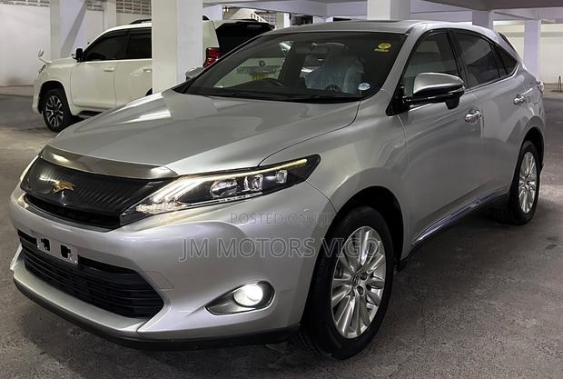Toyota Harrier 2015 Silver
