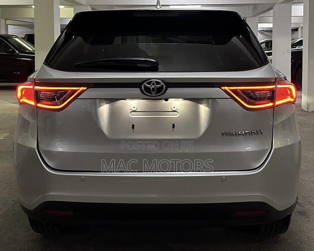 Toyota Harrier 2015 White