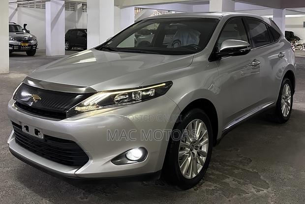 Toyota Harrier 2015 White