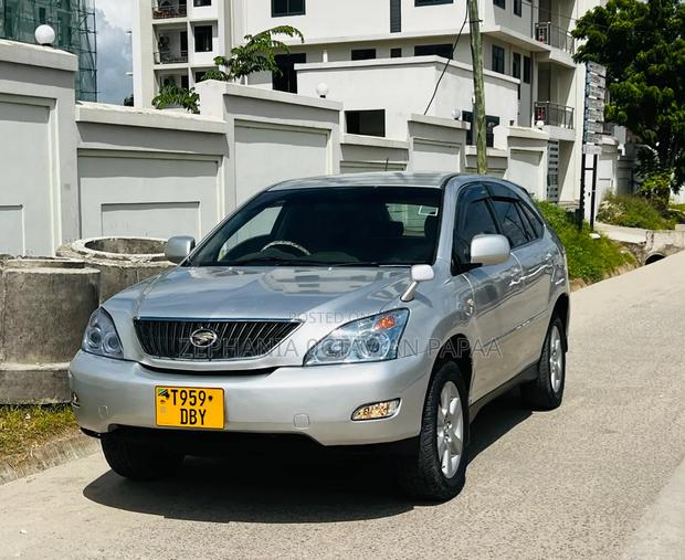 Toyota Harrier 2005 Silver