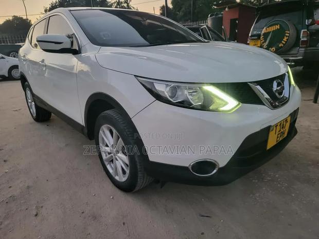 Nissan X-Trail 2015 White