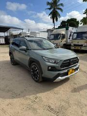 Toyota RAV4 2019 Beige for sale