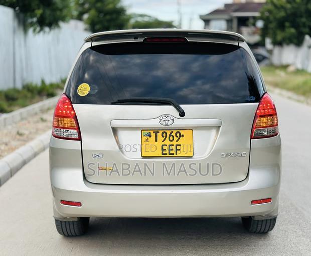 Toyota Corolla Spacio 1.5 X 2005 Gray