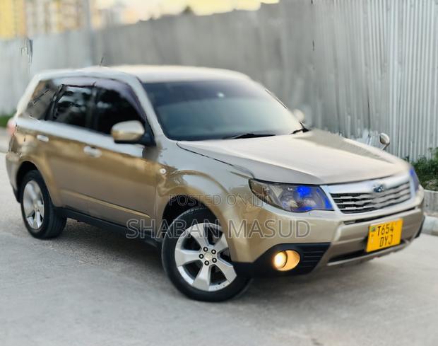 Subaru Forester 2.0D X 2009 Gray