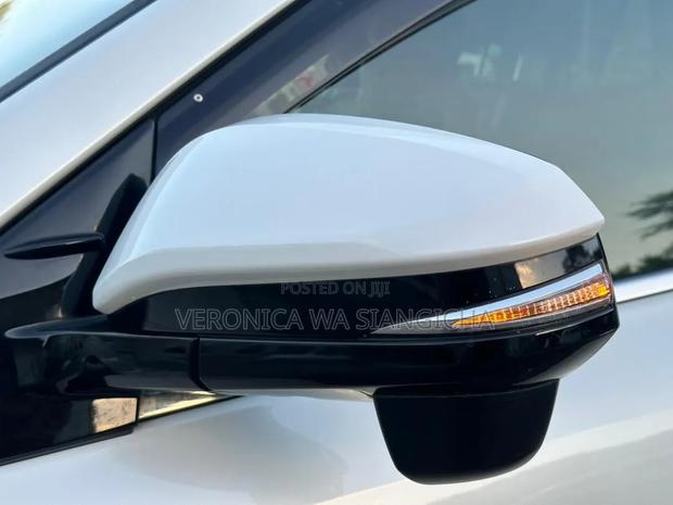Toyota Harrier 2016 White