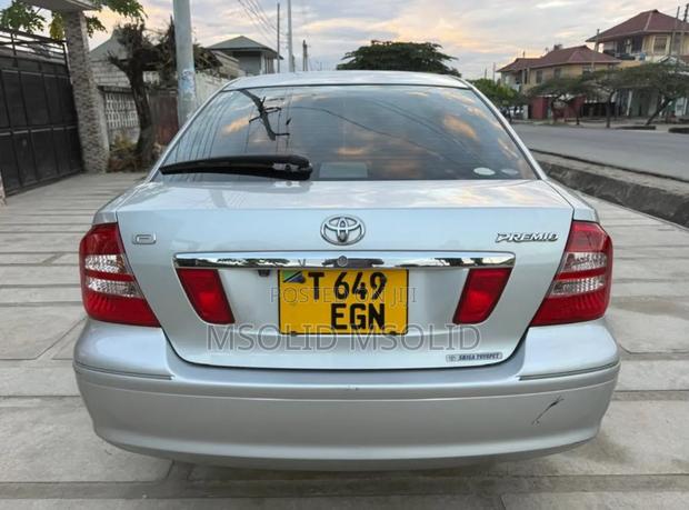 Toyota Premio 2007 Silver