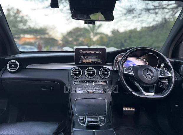 Mercedes-Benz GLC-Class 2017 Black