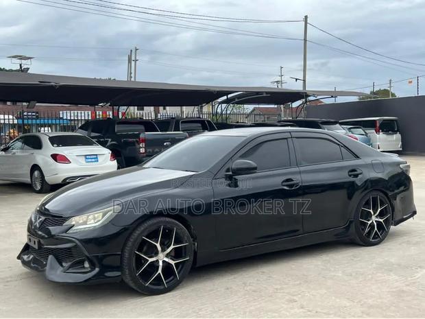 Toyota Mark X 2010 Black