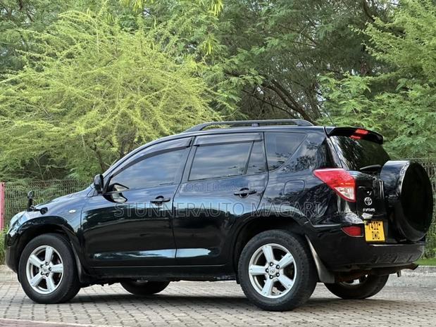 Toyota RAV4 2008 Black