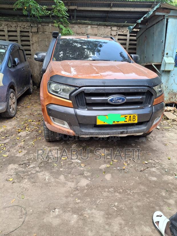 Ford Ranger Wildtrak 2016 Orange