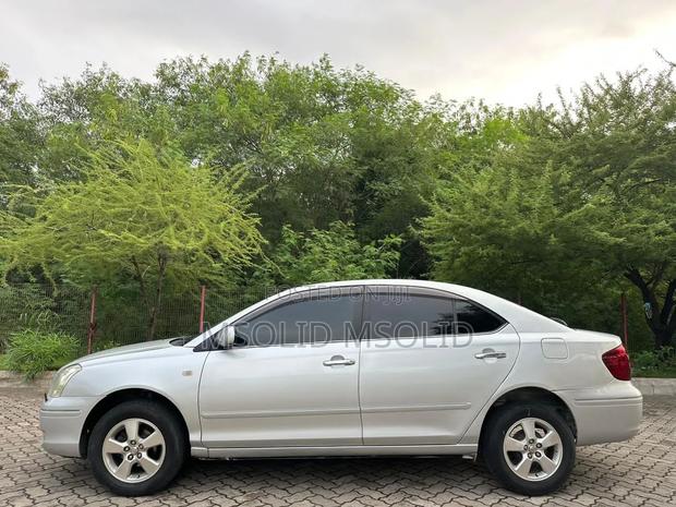 Toyota Premio 2006 Silver