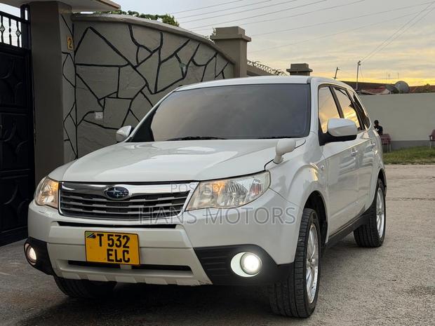 Subaru Forester 2008 White