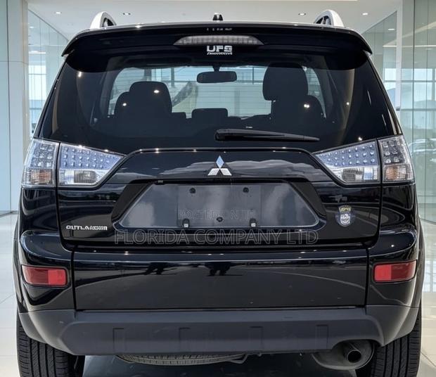 Mitsubishi Outlander 2006 Black