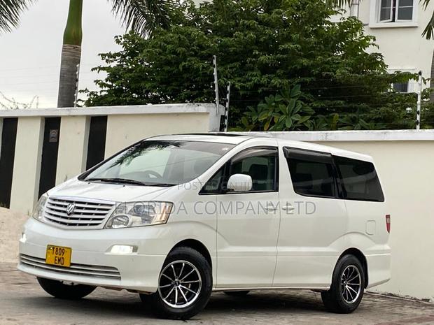 Toyota Alphard 2004 White