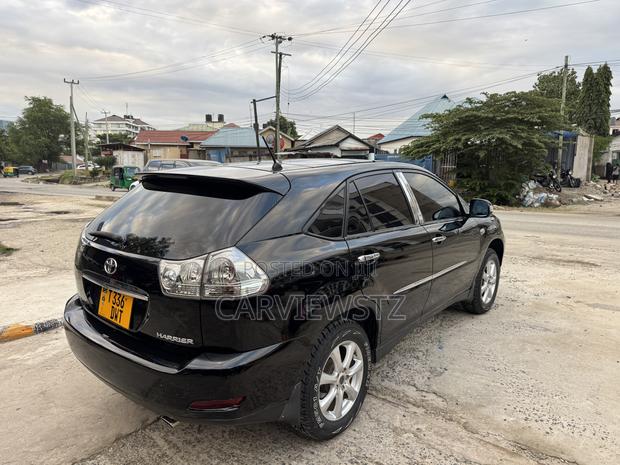 Toyota Harrier 2.4 2006 Black
